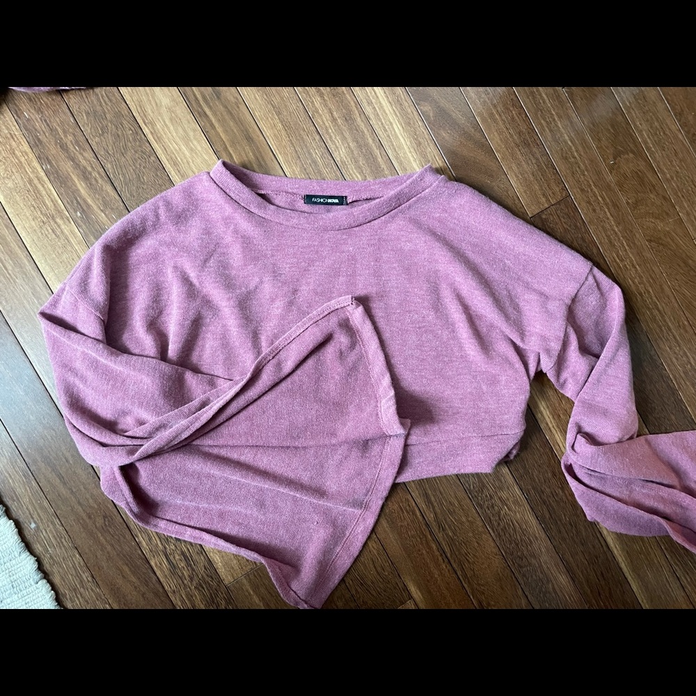10 DOLLAR SALE ON EVERYTHING: Two Piece Fashion Nova Sweater Set